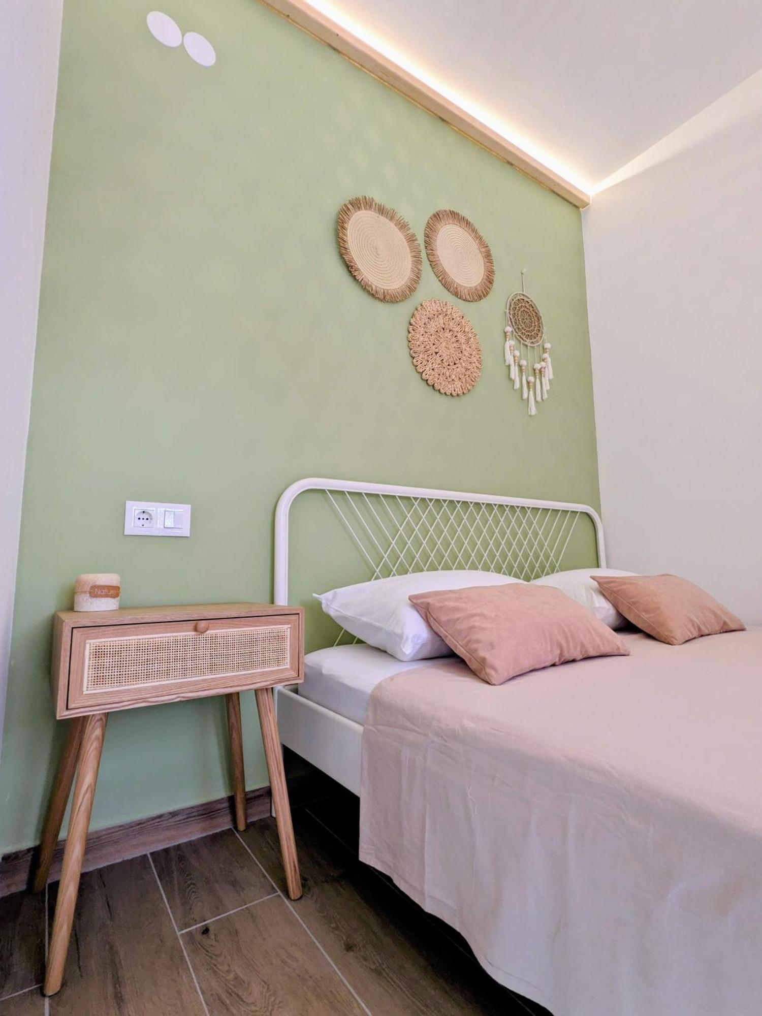 Apartments Gin & Tonic Сплит Экстерьер фото