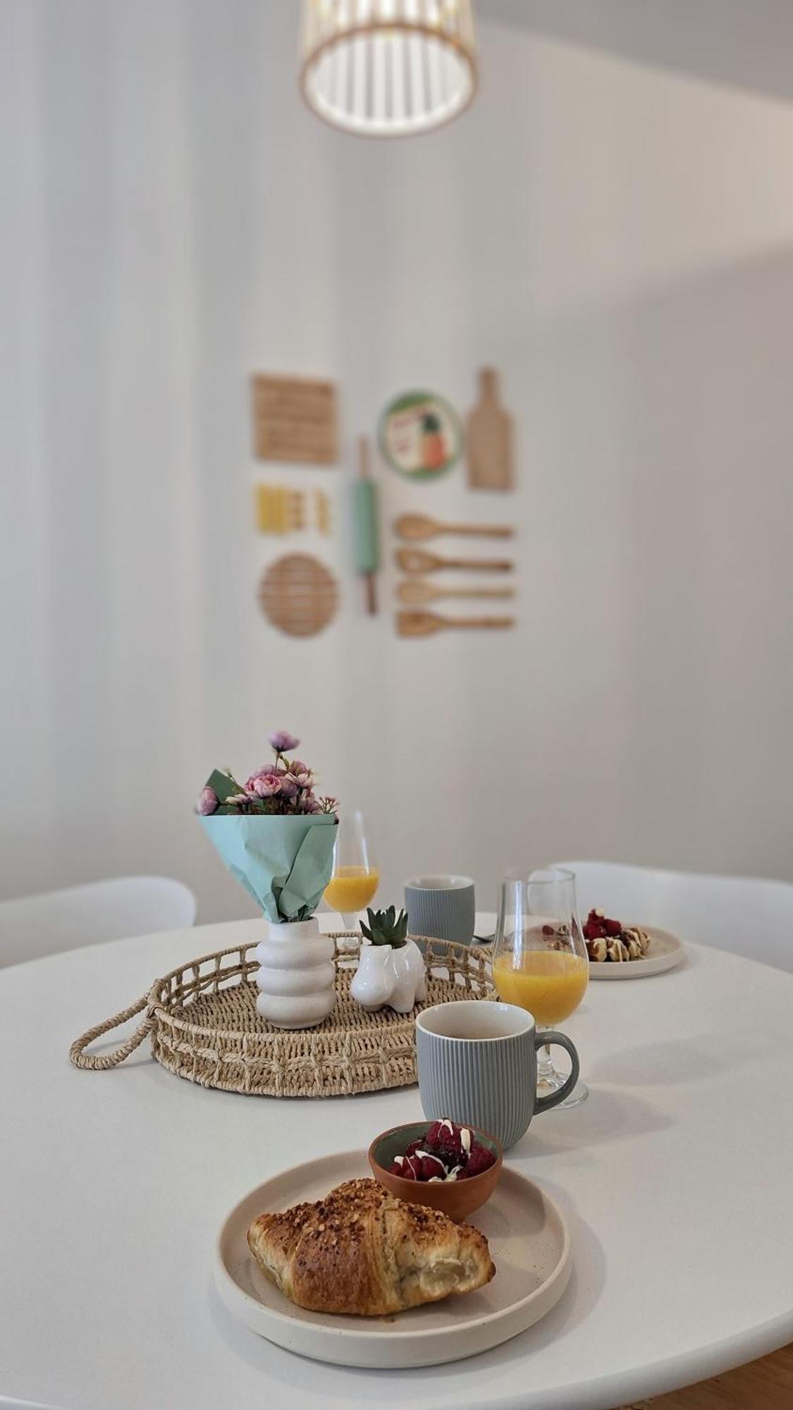 Apartments Gin & Tonic Сплит Экстерьер фото